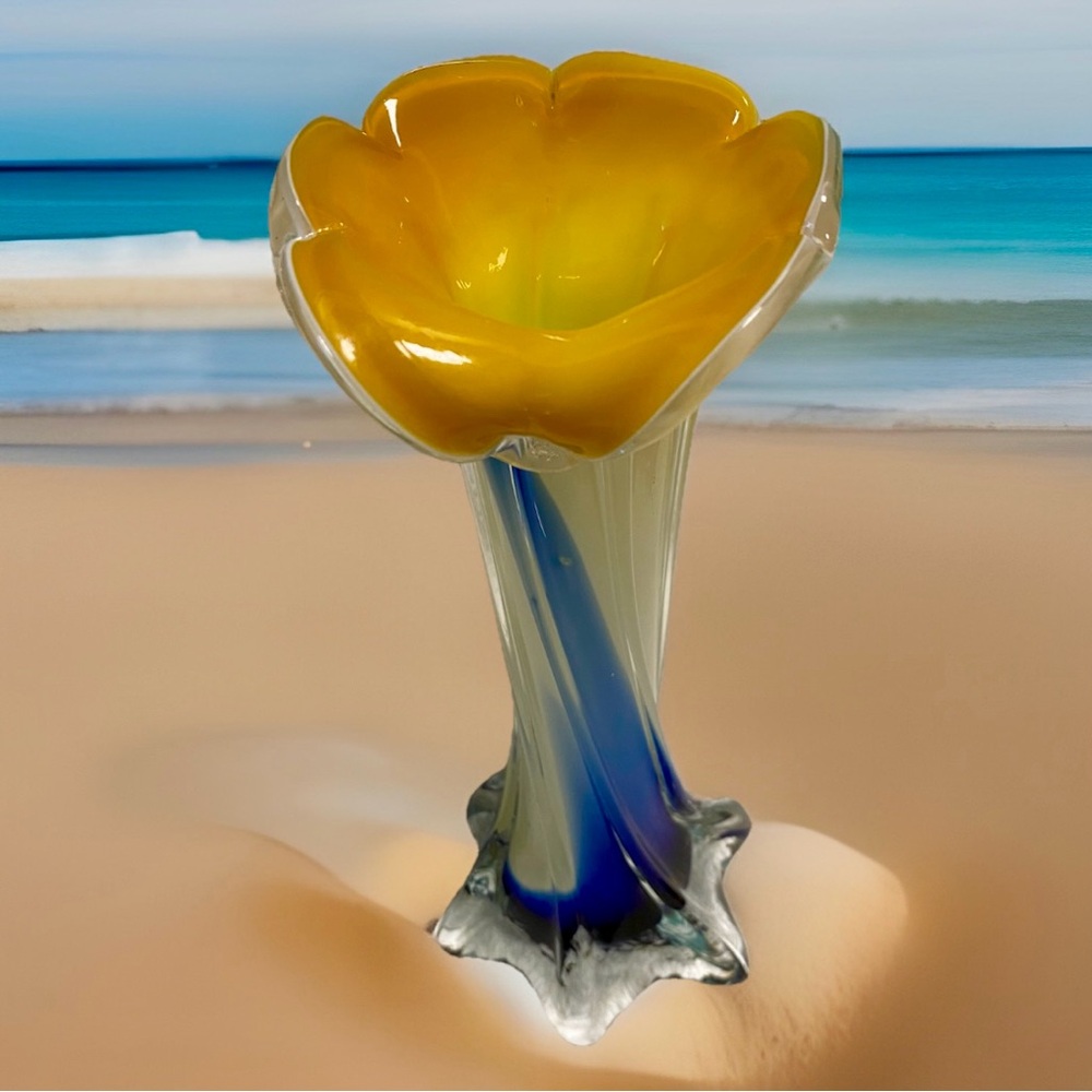 Hand Blown Art Glass Vase 8”Amber Yellow Ruffle Rim Blue Swirl Murano Style Rare - Picture 4 of 5